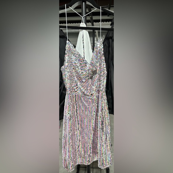 Hutch | Tama Dress - Picture 3 of 5